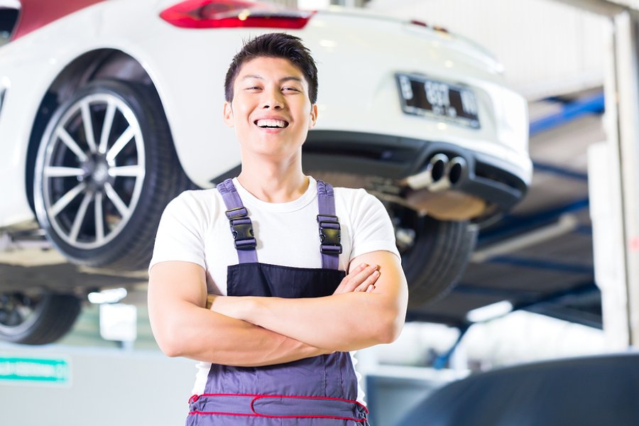 DIY Vs Professional Car Aircon Servicing In Kranji