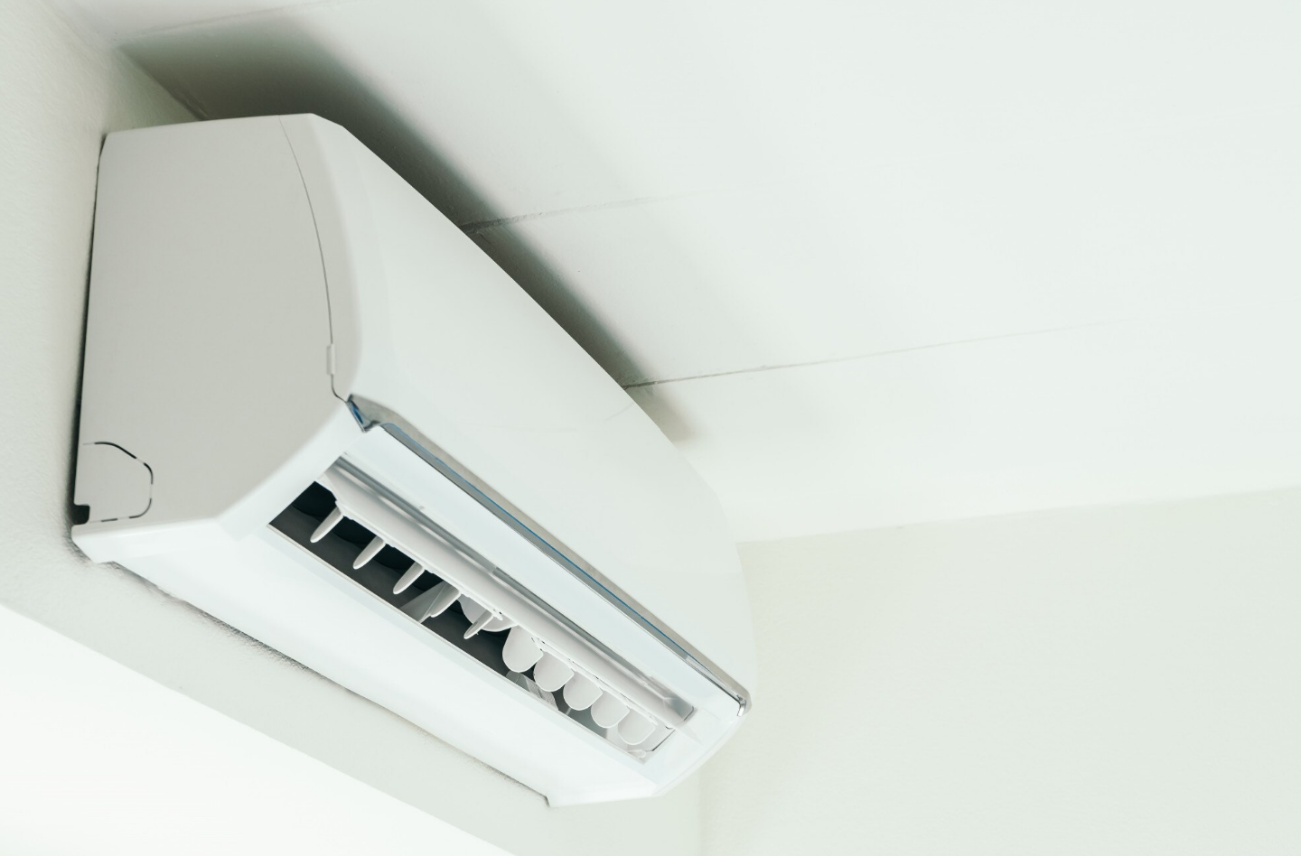 How Often Should You Top Up Your Car Aircon Gas in Singapore?