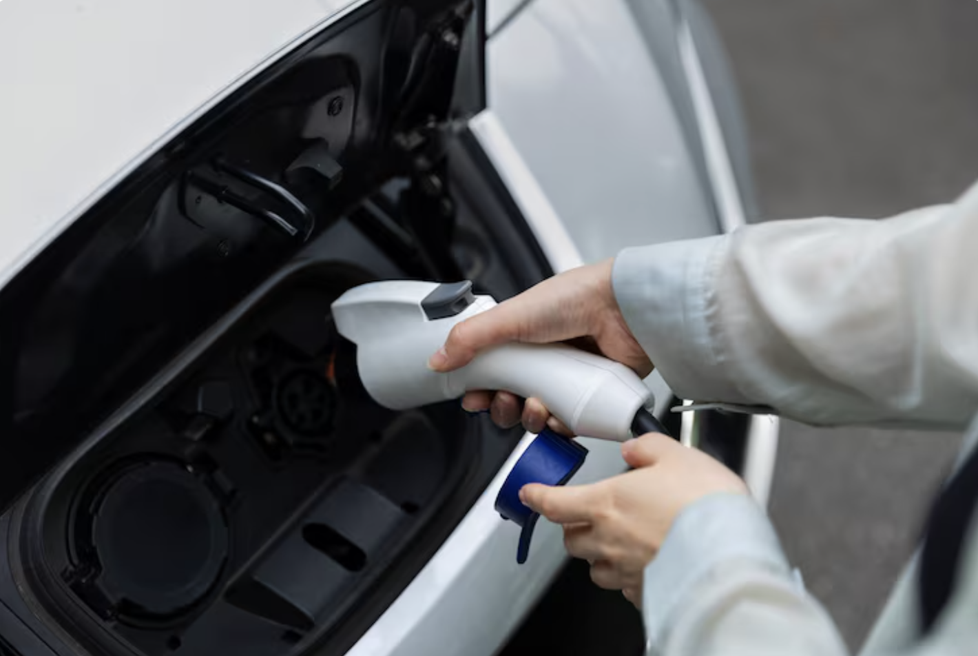 Hybrid and EV Car Aircon Systems: What Owners Should Know