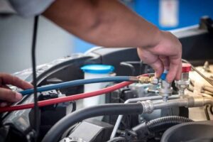 Car Aircon Gas Refill Singapore: Signs You Need It & What to Expect