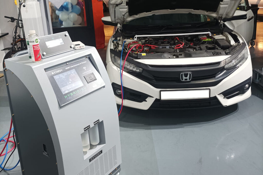 HybridEV AC machine connected to Honda